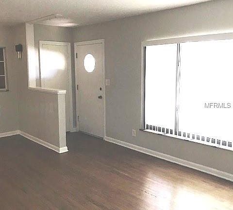 2nd image of 622 Canterbury Ln