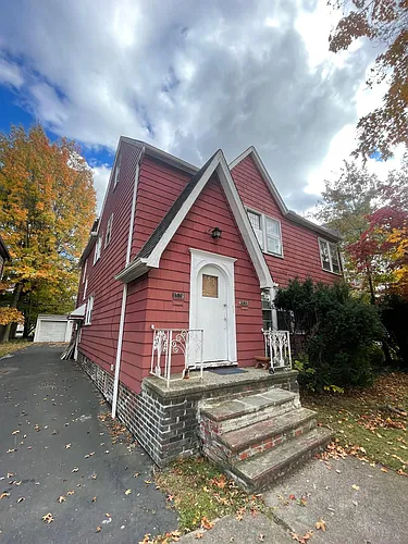 1537 Genesee Rd #1 Photo 1