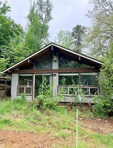 32424 Camas Swale Rd, Creswell, OR, 97426