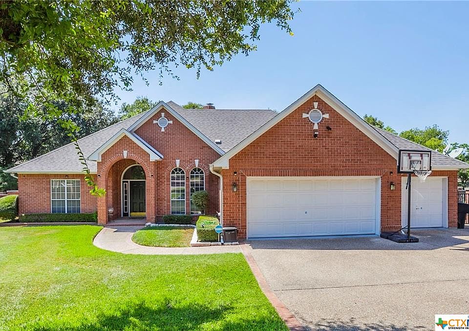 1st image of 3521 Preston Oaks Dr