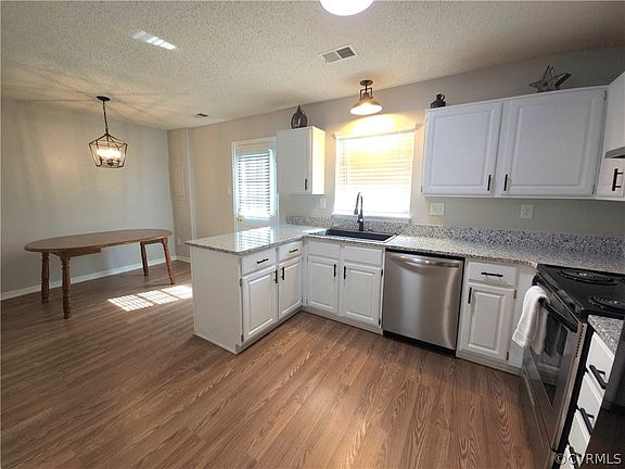 4th image of 9527 Kimberly Lynn Cir