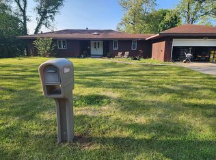 29651 Carolina Ave, Elkhart, IN 46516