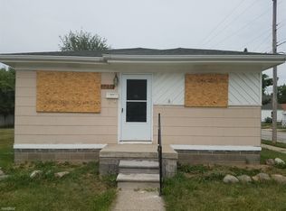 7291 Toepfer Rd, Warren, MI 48091