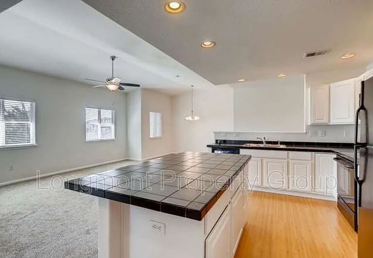 1012 Sonoma Cir #G — Photo 18