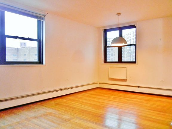 4th image of 9905 59th Ave APT 6A