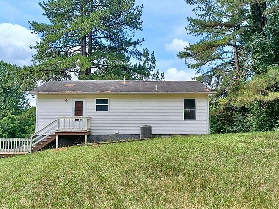 5th image of 193 Kitty Cole Ln