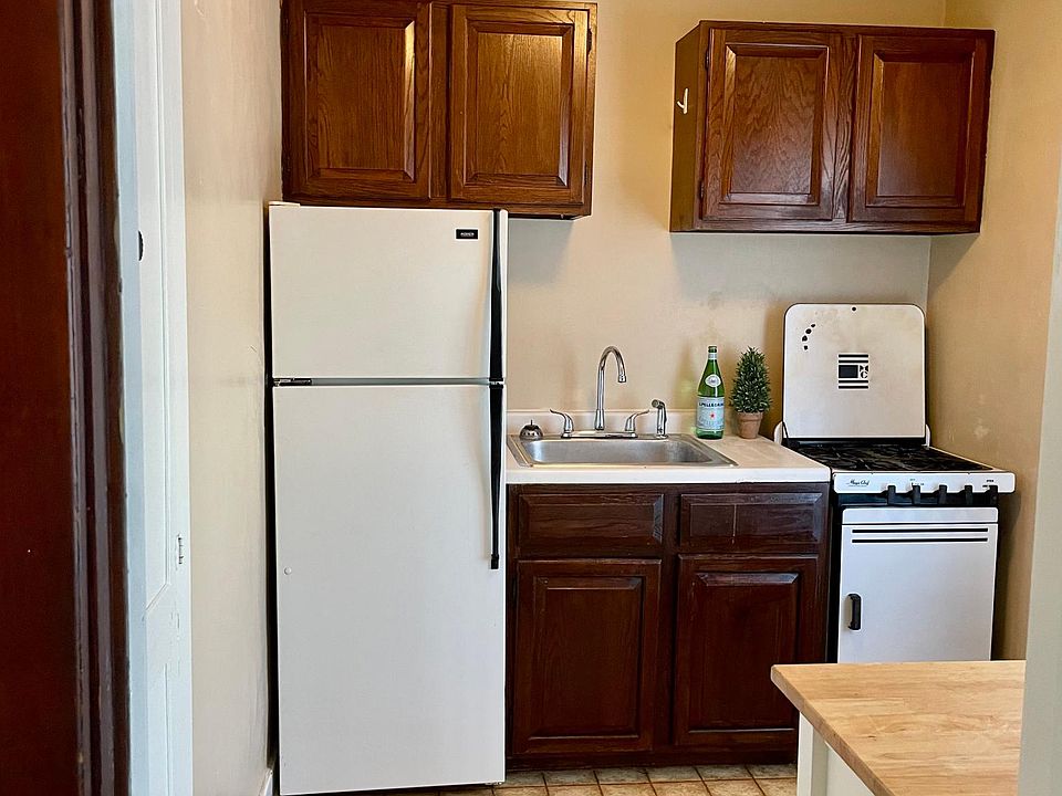 Kitchen features a gas stove.