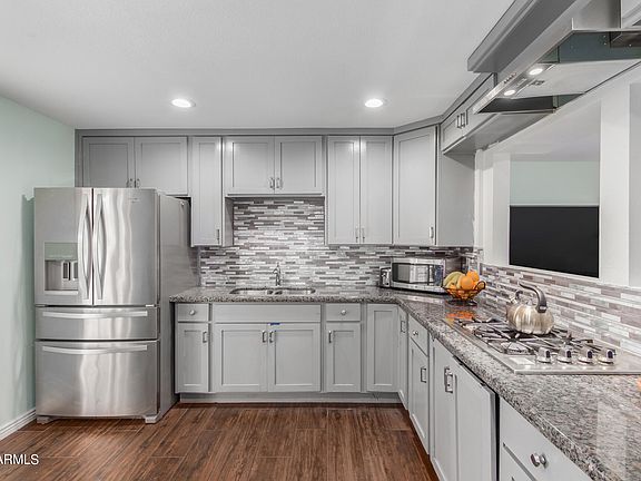 4th image of 11222 W DULUTH Avenue