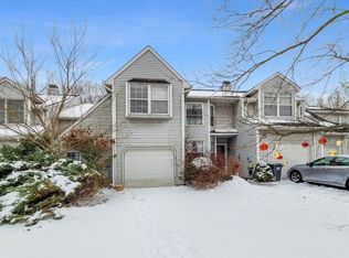 84 Delaware Ln, Branchburg, NJ 08876