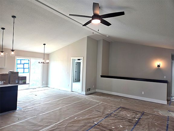5th image of 1901 Holly Meadow Ave SW