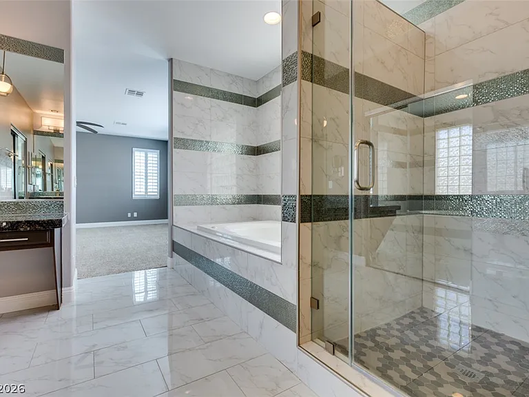 152 Ultra Dr — Photo 44