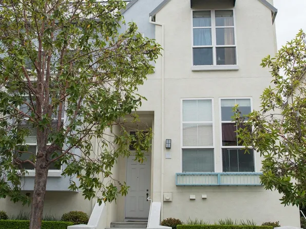 205 Town Green Ln, Foster City, CA 94404