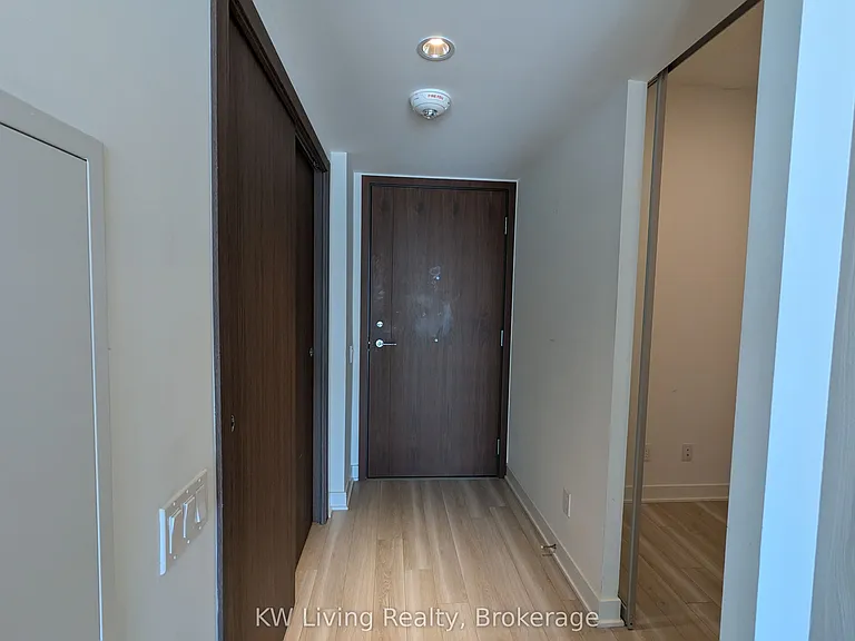 17 Bathurst St #3012 — Photo 15