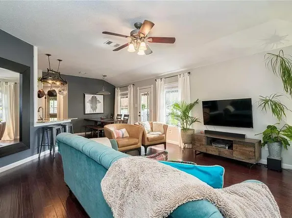 808 Patchway Ln, Austin, TX 78748