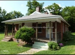 109 & 111 Powell St #111, Swannanoa, NC 28778