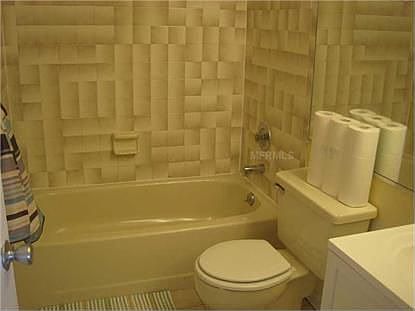 5th image of 7429 Wynnewood Sq