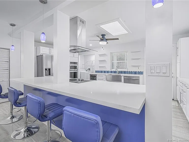 7007 S Indian River Dr — Photo 12
