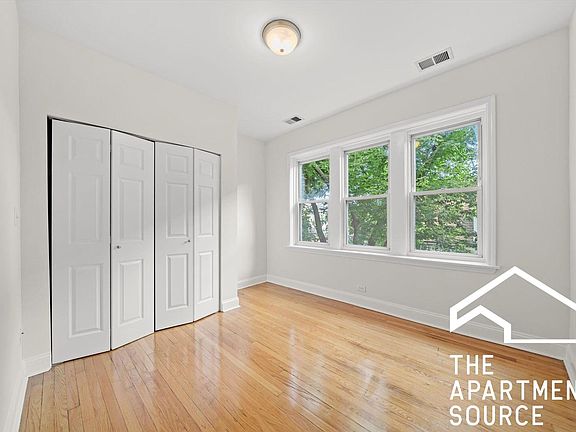 4th image of 3420 W Parker Ave #2