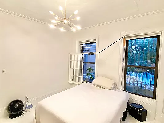 Rented by Keller Williams NYC | media 16