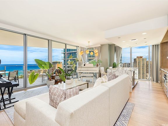 3rd image of 2139 Kuhio Ave #D3501
