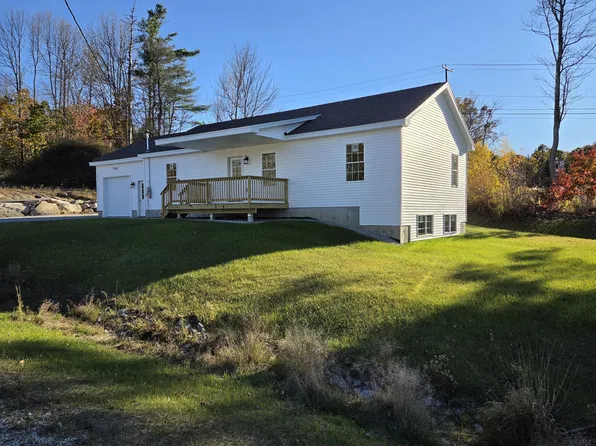 19 Welchville Commons Drive, Oxford, ME 04270