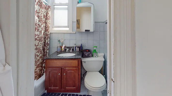 Rented by Compass | media 13