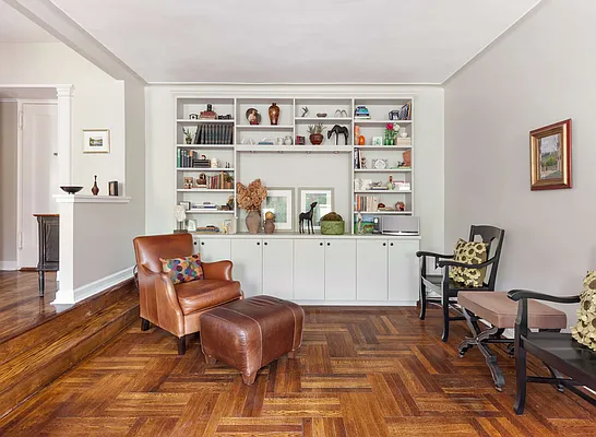 Sold by Compass | media 17