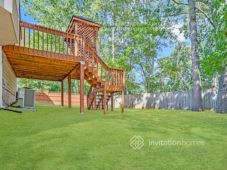 2447 Doubletree Dr NW — Photo 26