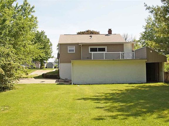 4th image of 1203 W Willow Ln
