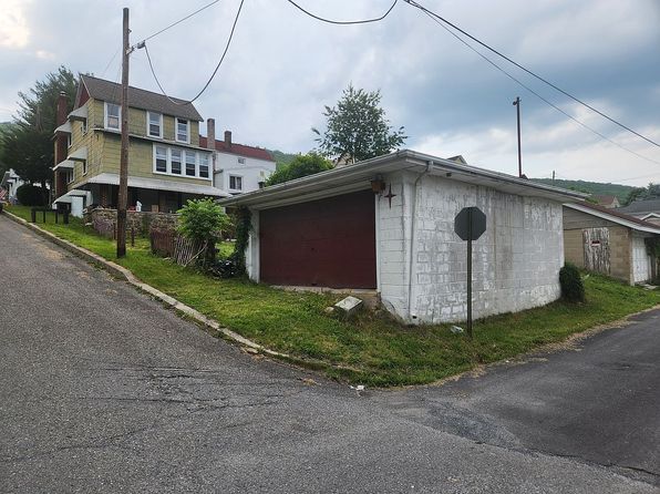 64 W Garibaldi Ave
