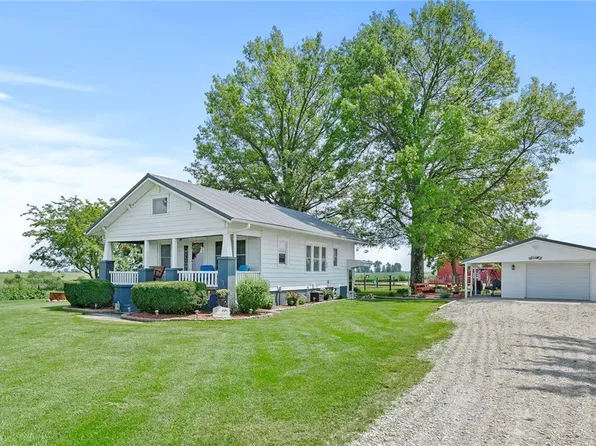 29356 570th St, Chariton, IA 50049