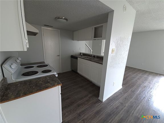 4th image of 4503 Chase Cir