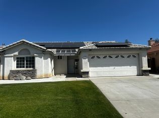 5224 Sierra Caves Ave, Bakersfield, CA 93313