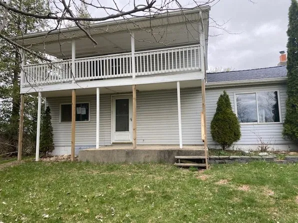 7919 Mayville Rd, Marlette, MI 48453