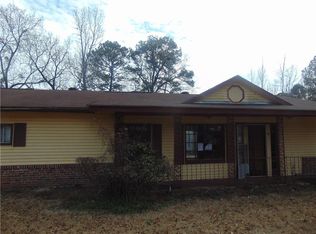 7 Greenview Cir, Phenix City, AL 36869