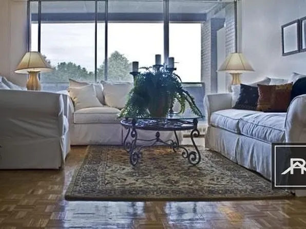 126 Chiswick Rd #102, Brighton, MA 02135