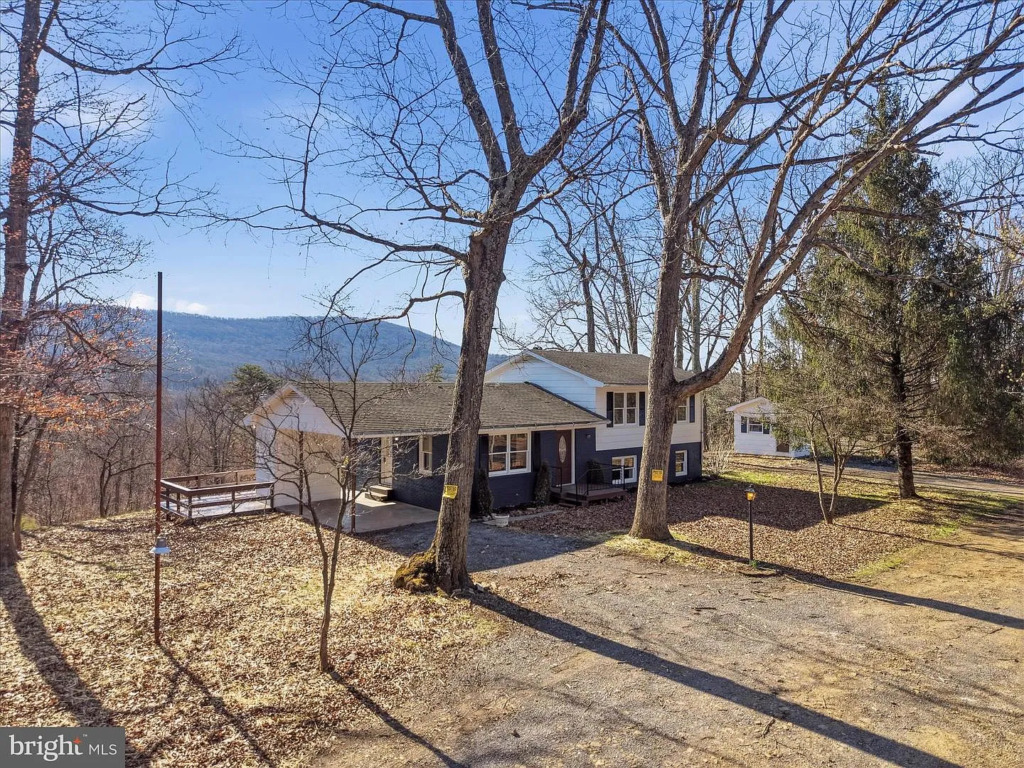 2280 Pine Grove Rd photo 1