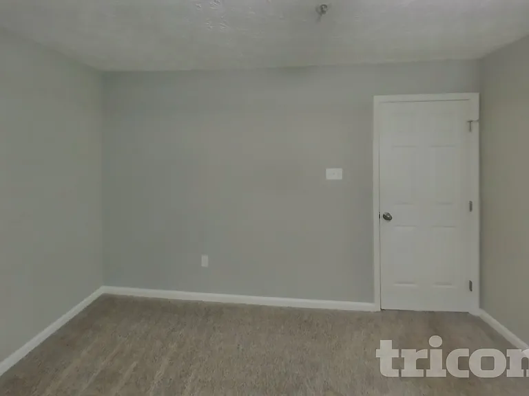 9845 Bayline Cir — Photo 7