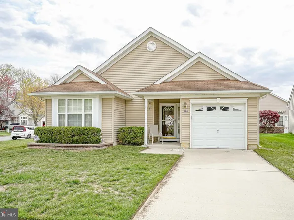 580 Doral Dr, Williamstown, NJ 08094