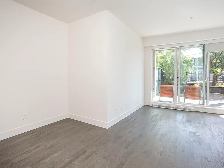 1628 W 4th Ave #213 — Photo 9