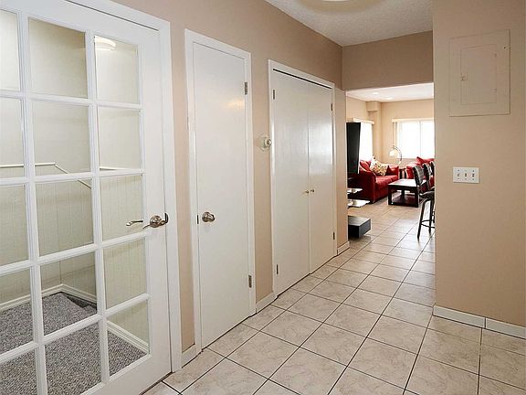 3rd image of 16441 95th St