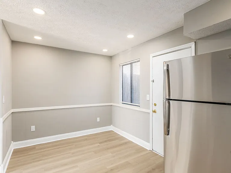 3127 Francinelane Dr — Photo 13
