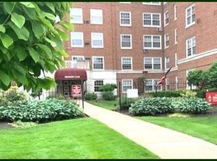 19201 Van Aken Blvd APT 5, Shaker Heights, OH 44122