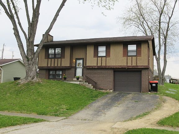 3rd image of 636 Huron Dr