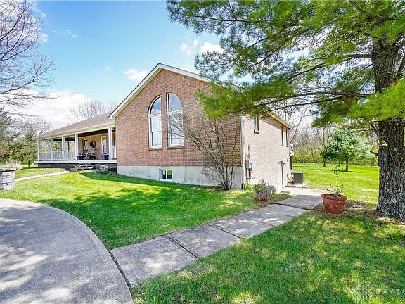5th image of 2530 Oakview Ct