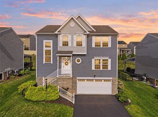 108 Dutch Creek Dr, Zelienople, PA 16063