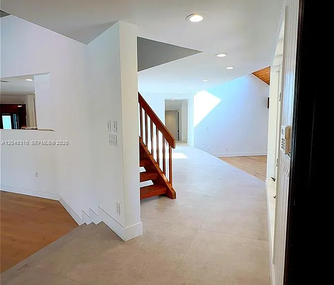 8925 SW 102nd Ter — Photo 19