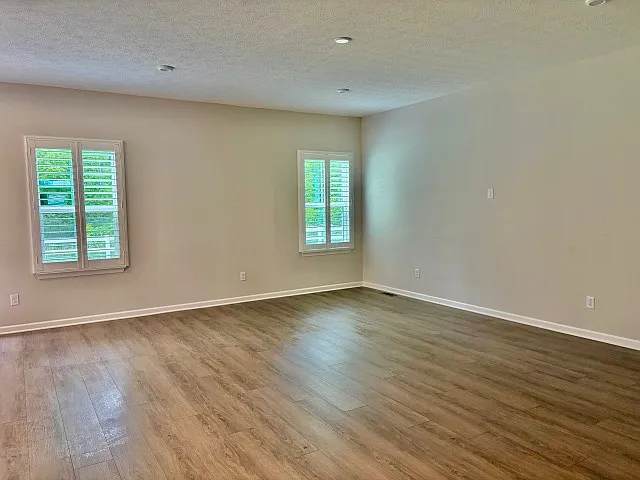 477 Alicia Kelton Dr — Photo 28