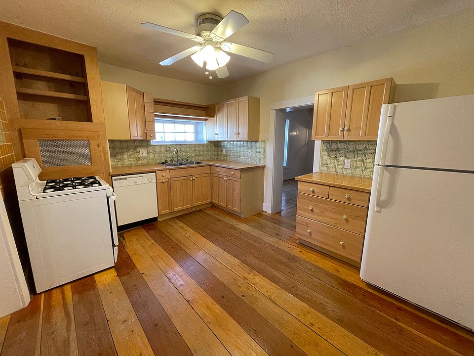Kitchen_03122021