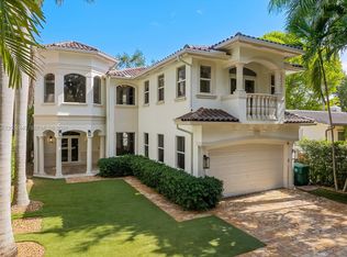 4065 Battersea Rd, Miami, FL 33133